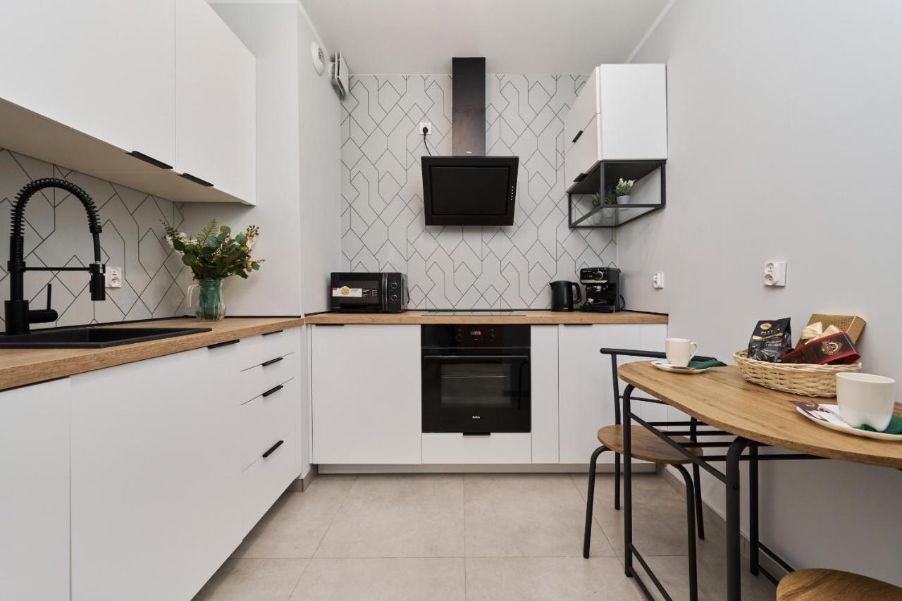 Nowa Manufaktura Apartment Wroclaw Krzyki By Noclegi Renters ภายนอก รูปภาพ