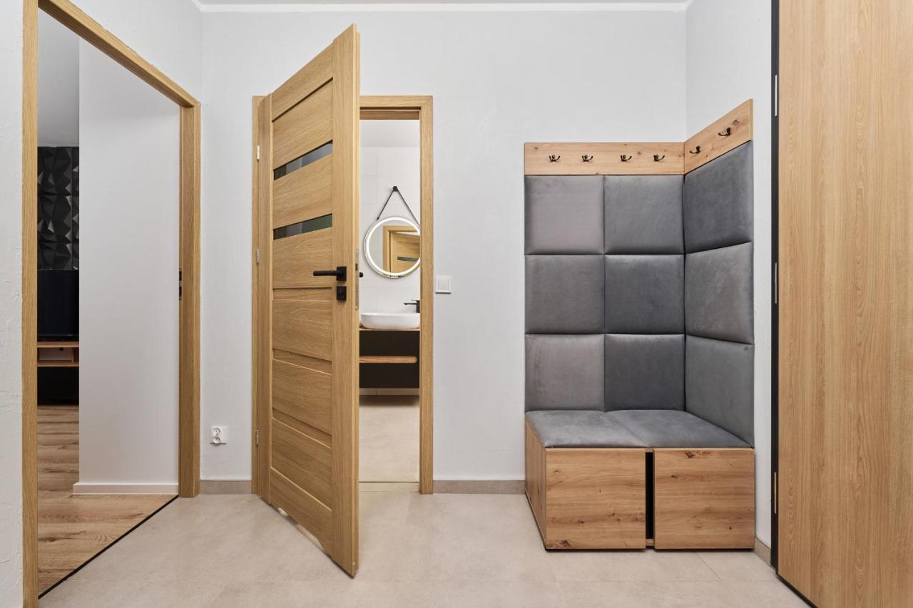 Nowa Manufaktura Apartment Wroclaw Krzyki By Noclegi Renters ภายนอก รูปภาพ