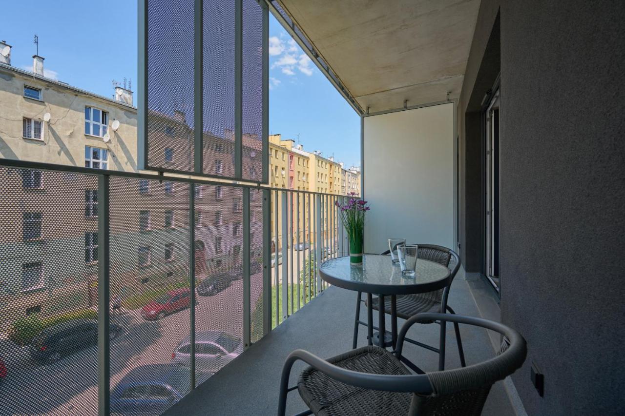 Nowa Manufaktura Apartment Wroclaw Krzyki By Noclegi Renters ภายนอก รูปภาพ