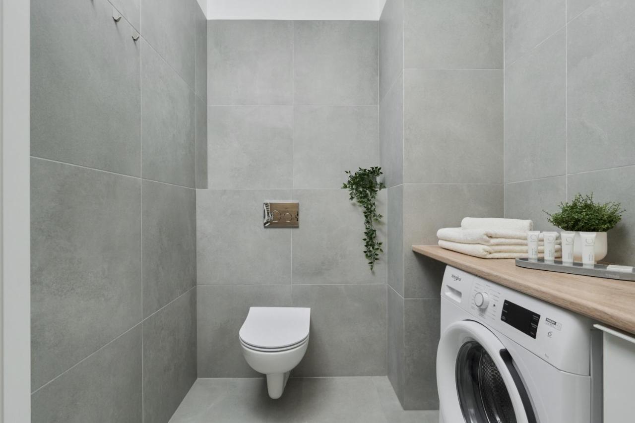 Nowa Manufaktura Apartment Wroclaw Krzyki By Noclegi Renters ภายนอก รูปภาพ